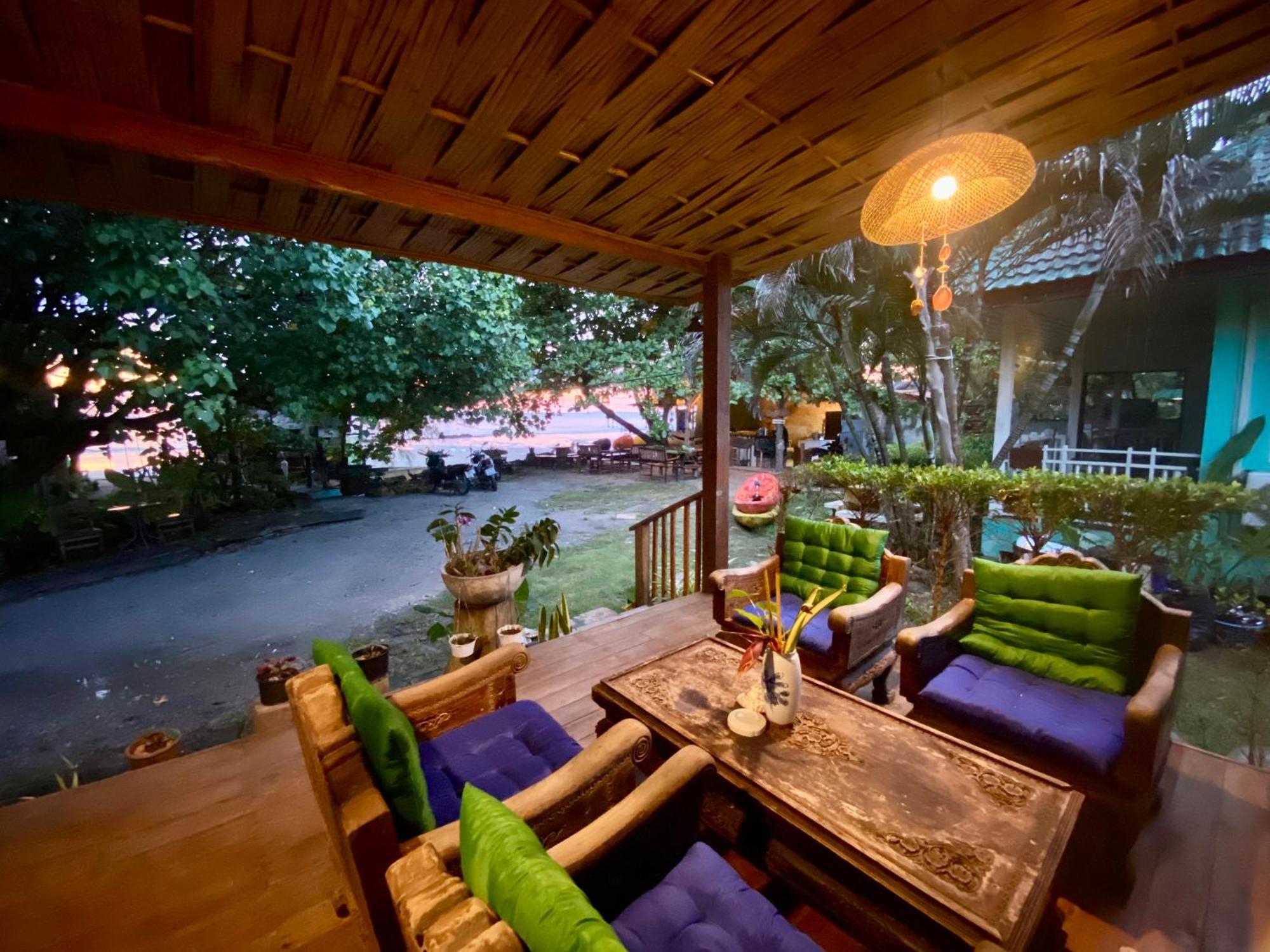Coconut Lanta Resort @Klong Dow Beach Krabi town Dış mekan fotoğraf