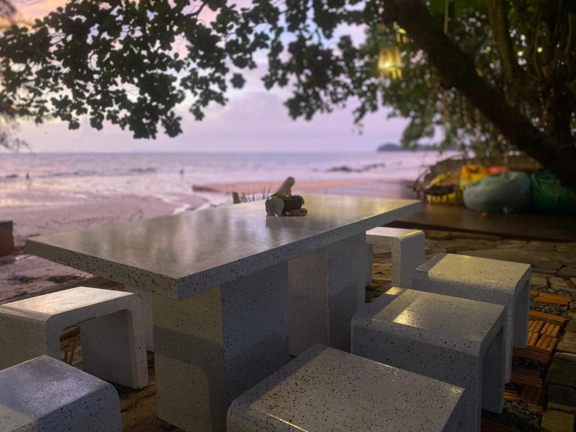 Coconut Lanta Resort @Klong Dow Beach Krabi town Dış mekan fotoğraf
