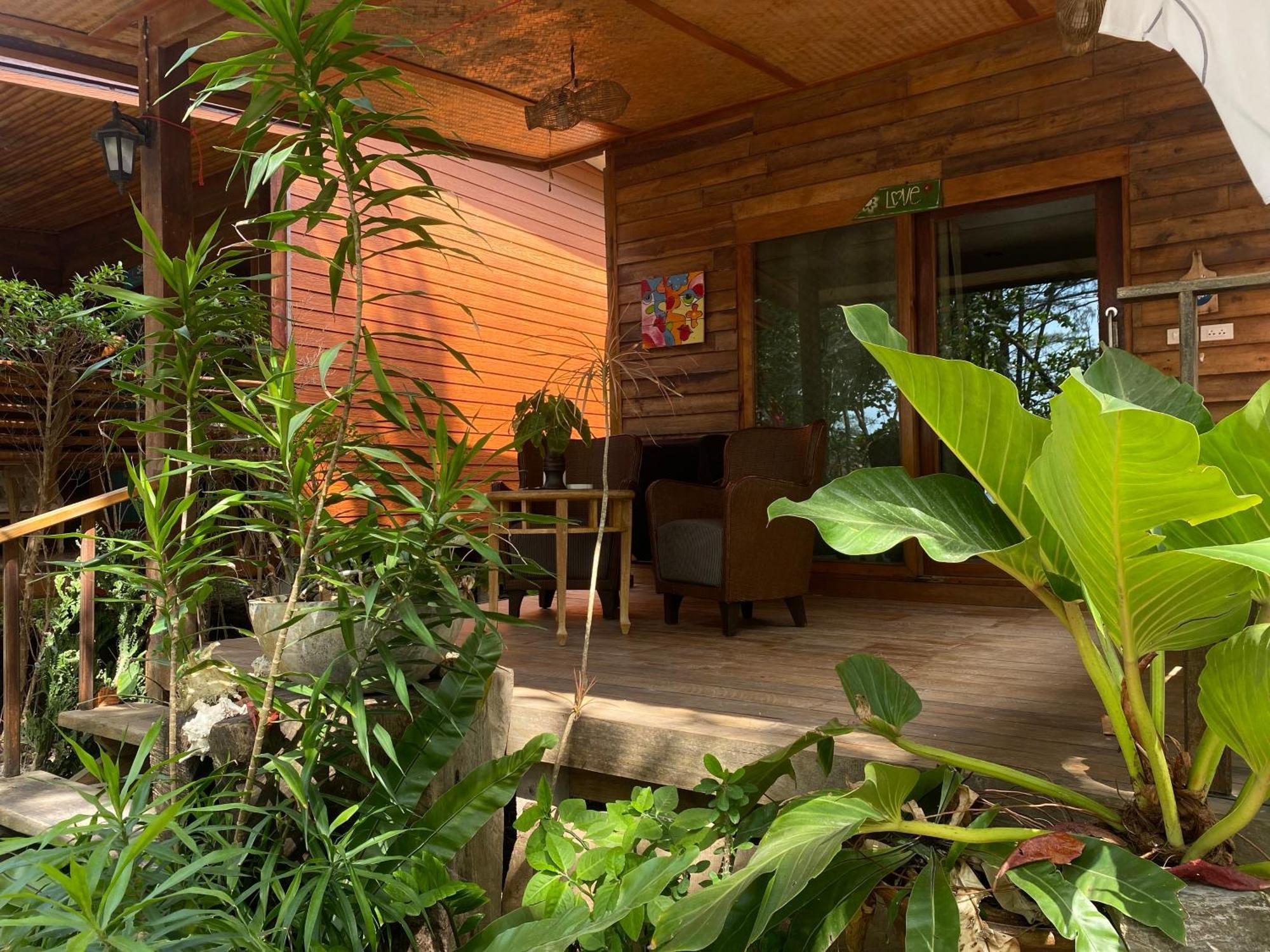 Coconut Lanta Resort @Klong Dow Beach Krabi town Dış mekan fotoğraf